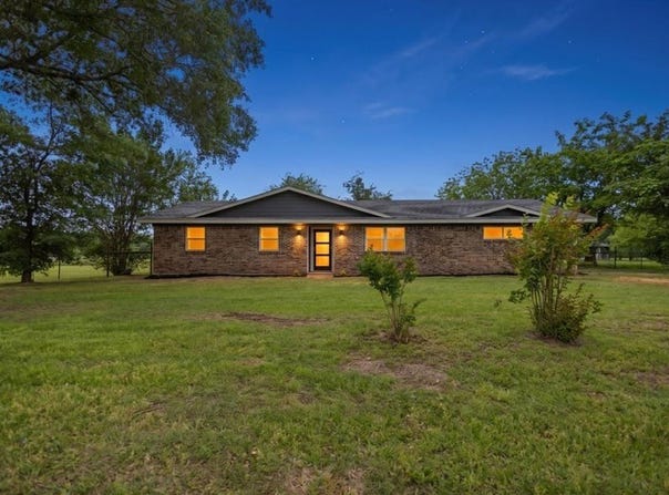 3901 Fm 1395, Wills Point, TX 75169