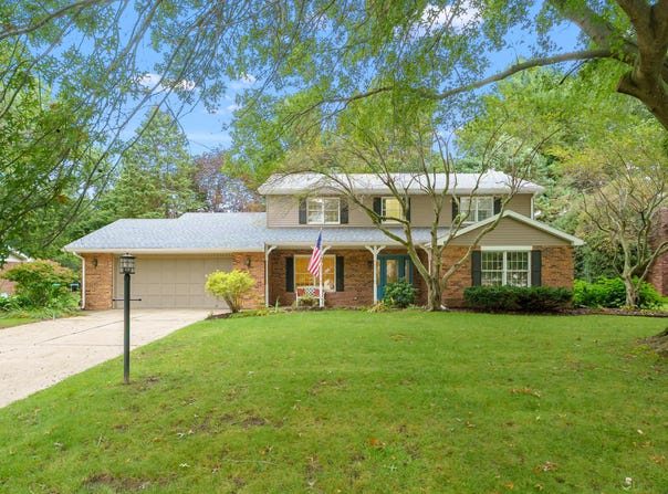1447 Oak Terrace, St. Joseph, MI 49085