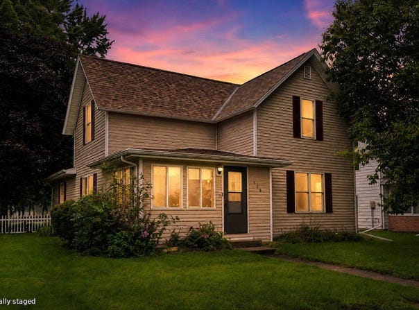 206 Warner Street, Colo, IA 50056