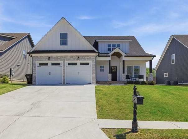 8921 Silver Maple Drive, Ooltewah, TN 37363