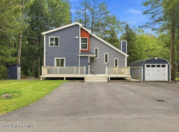 5121 Eagle Place, Pocono Summit, PA 18346