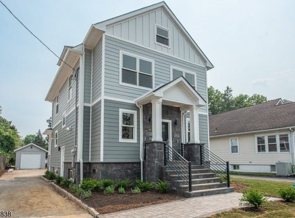 58 Van Duyne Ave, Wayne Twp., NJ 07470-4705