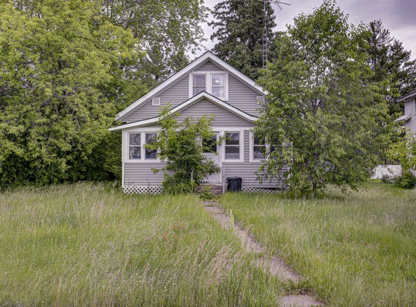 426 Maple Avenue, Hawkins, WI 54530
