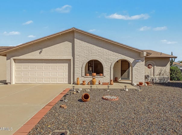 7962 E FLORENCE Avenue, Mesa, AZ 85208