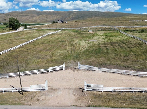 1298 SHARON Loop, Montpelier, ID 83254