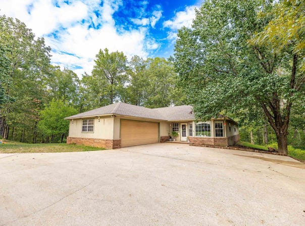 1315 Ridgeview Rd, Camden, AR 71701