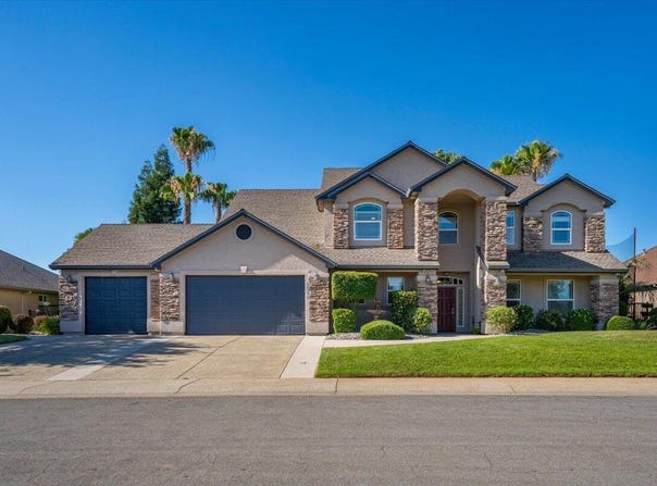 1530 Gold Hills Drive, Redding, CA 96003