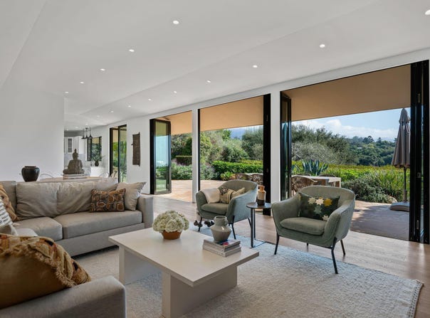 118 Eucalyptus Hill Circle, SANTA BARBARA, CA 93103