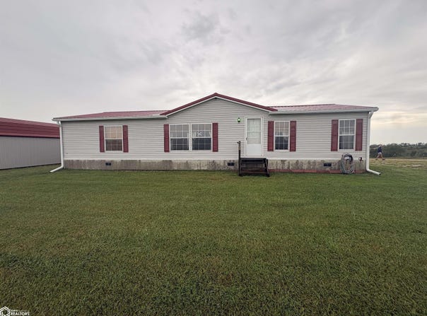 19861 State Highway EE, Lucerne, MO 64655