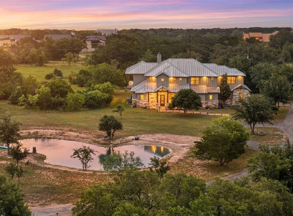 3830 Outback Trl, Spicewood, TX 78669