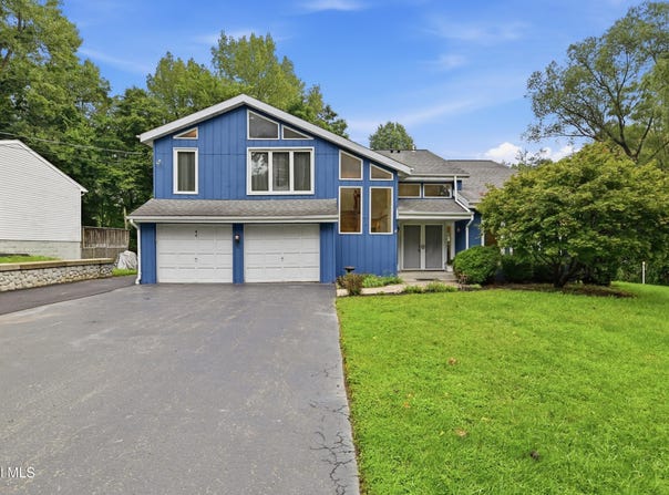44 Westphal Drive, Delmar, NY 12054