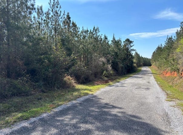 Cr 415, Quitman, MS 39355