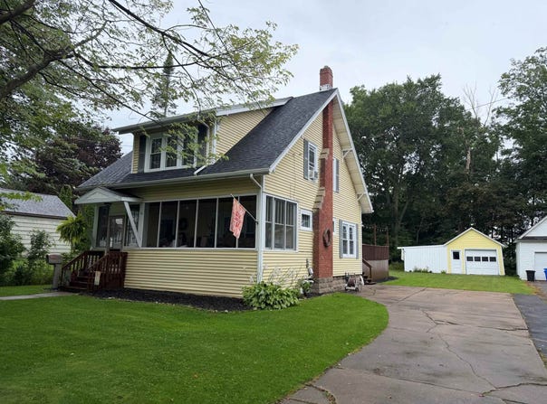 16 Cherry St., Massena, NY 13662