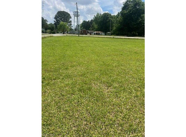 B1 FREEMAN Street, Newsoms, VA 23874