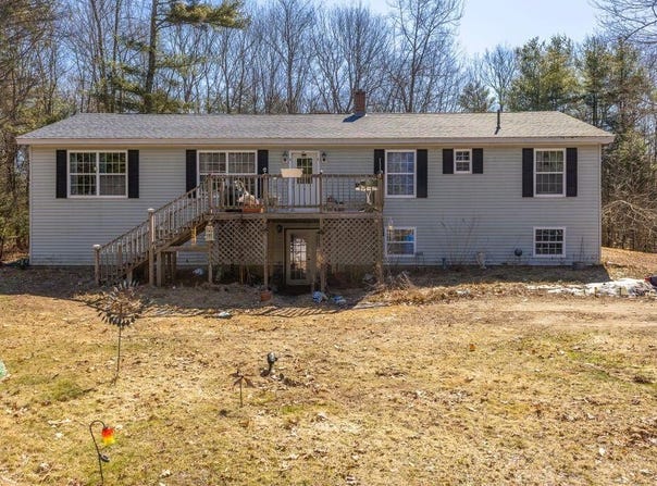 75 Tedford Road, Topsham, ME 04086
