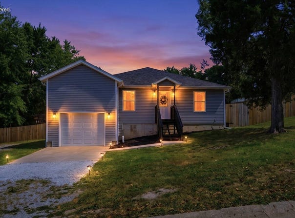 616 E Jordan Street, Mansfield, MO 65704