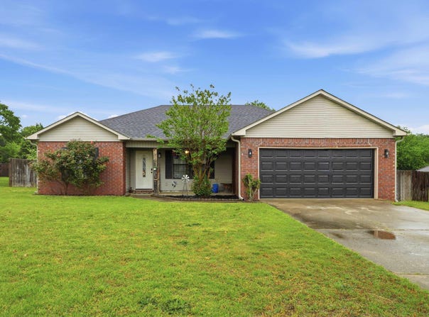 13 Jess Sims Drive, Greenbrier, AR 72058