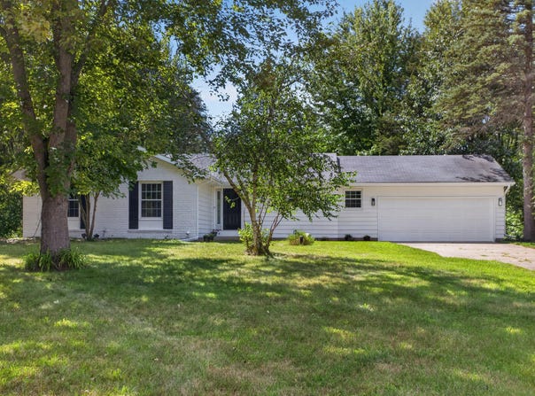 1865 Lindsey Road, Jackson, MI 49201