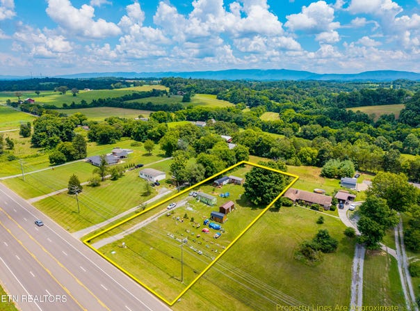 6389 US-411, Greenback, TN 37742
