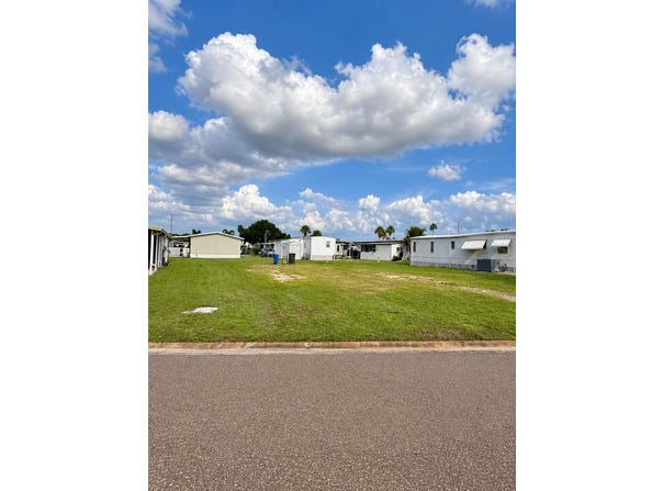 119 SAINT PIERRES Way, APOLLO BEACH, FL 33572