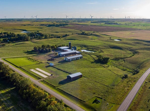 301 W Farm Lane, Stockholm, SD 57264