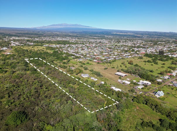 250 LAULA RD, Hilo, HI 96720