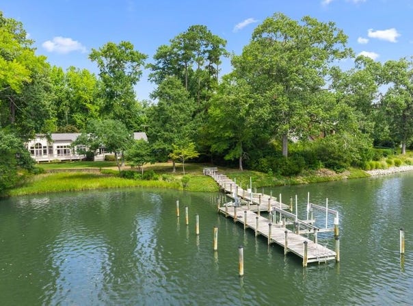 122 Way Point Lane, KILMARNOCK, VA 22482