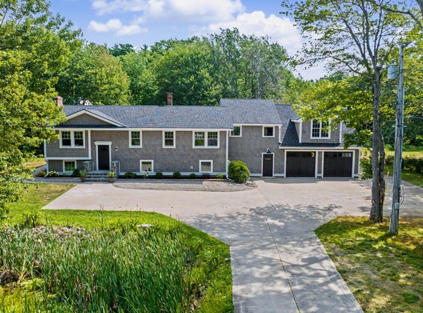 1 Willow Ridge Road, Biddeford, ME 04005
