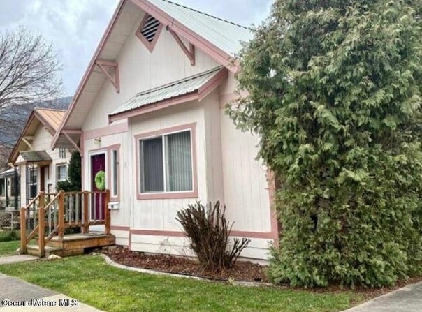 11 W Mission Ave, Kellogg, ID 83837