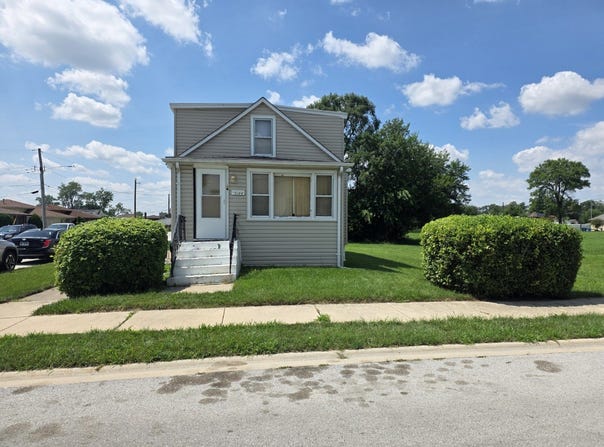 15144 9th Avenue, Phoenix, IL 60426