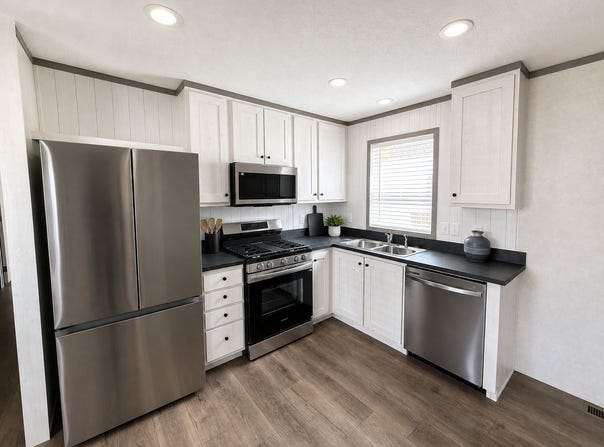 2502 Ash St, Liberty, MO 64068