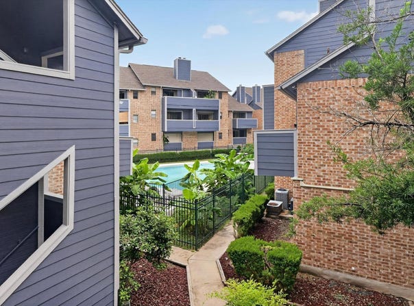 2500 Burleson Rd, Austin, TX 78741