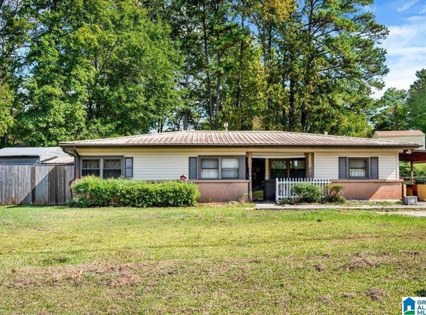 2113 KELLY LANE, HOOVER, AL 35216