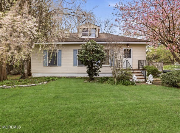 376 Cook Road, Jackson, NJ 08527