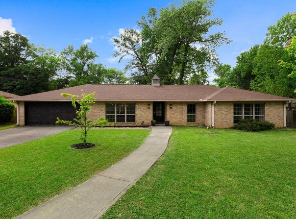 2807 Clendenen, Longview, TX 75605
