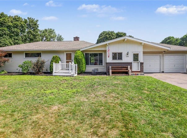 280 Wellington Road, Webster, NY 14580