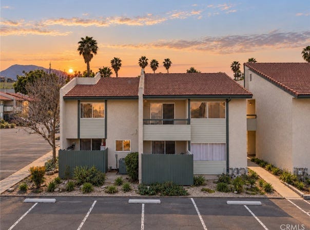 2255 Cahuilla St, Colton, CA 92324