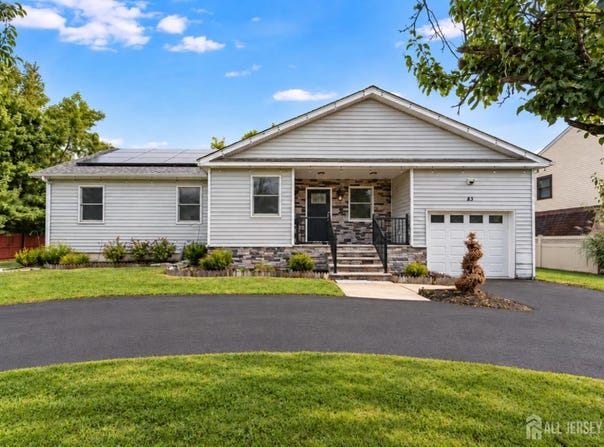 83 Sagamore Avenue, Edison, NJ 08820