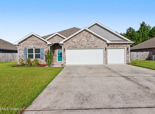 9524 Mallette Drive, Biloxi, MS 39532