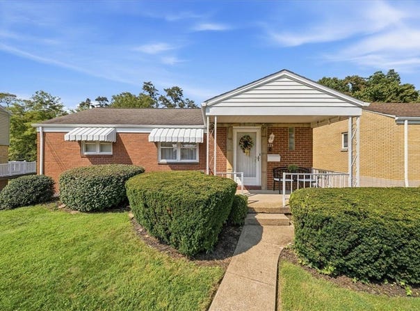 335 Roosevelt Ave, McKees Rocks, PA 15136