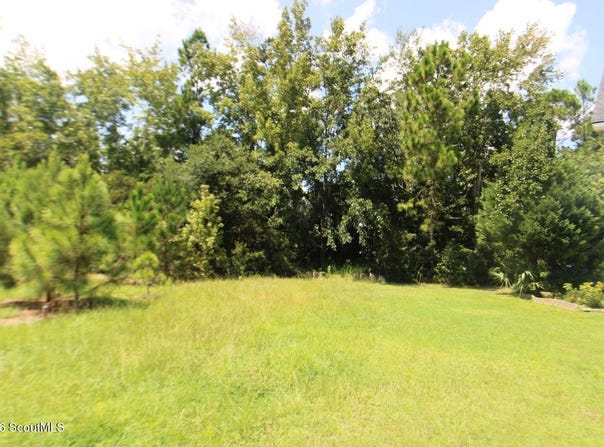 202 Drayton Circle, Brunswick, GA 31525