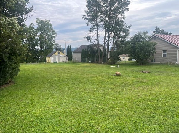 457 N 8th Street, Lehighton Boro, PA 18235