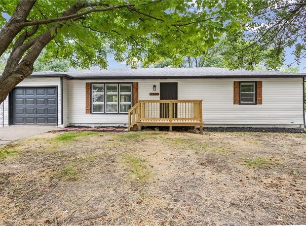 Woodland Drive, Columbia, MO 65202