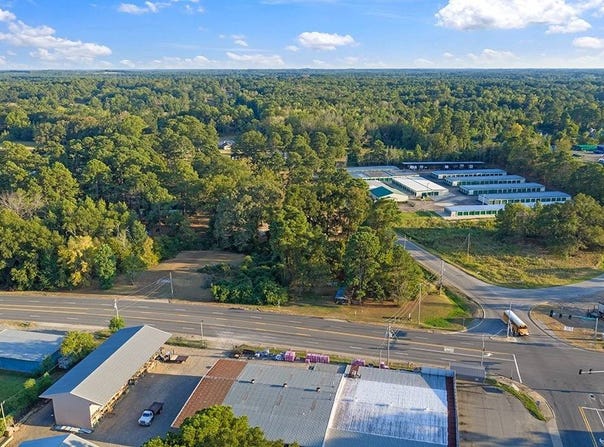 808 Bill Clinton Dr, hope, AR 71801