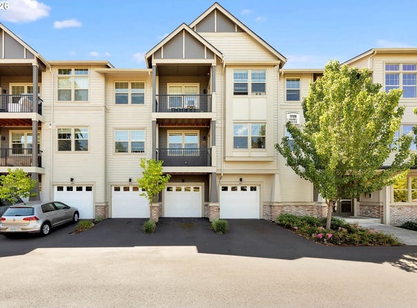 17126 SW Snowdale St, Beaverton, OR 97007
