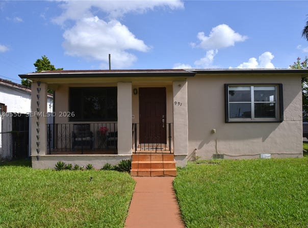 991 E 47th St, Hialeah, FL 33013