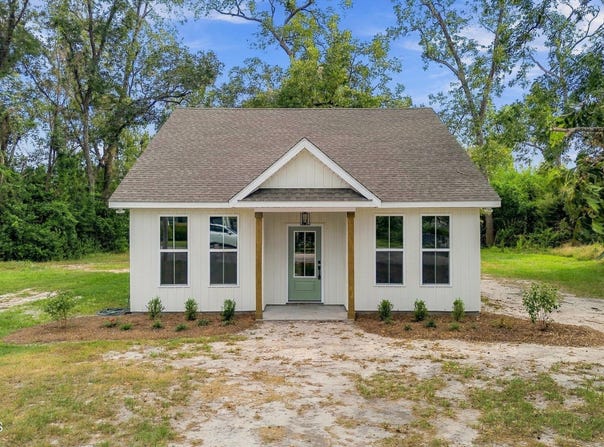 607 Lee Street, Blackshear, GA 31516