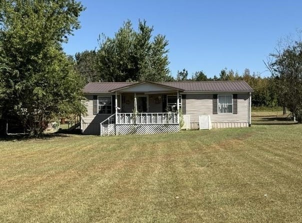 150 CAP BLOUNT Ln, Savannah, TN 38372