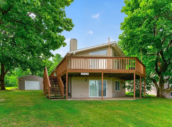 2333 Breckenboro Road, LAKE SUMMERSET, IL 61019