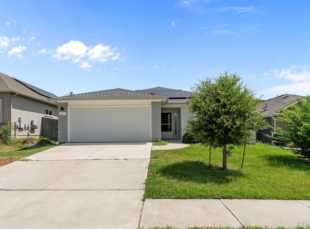 16512 Enamorado Rd, Manor, TX 78653